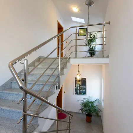 Modern With Sea View 4 Pers Appartement